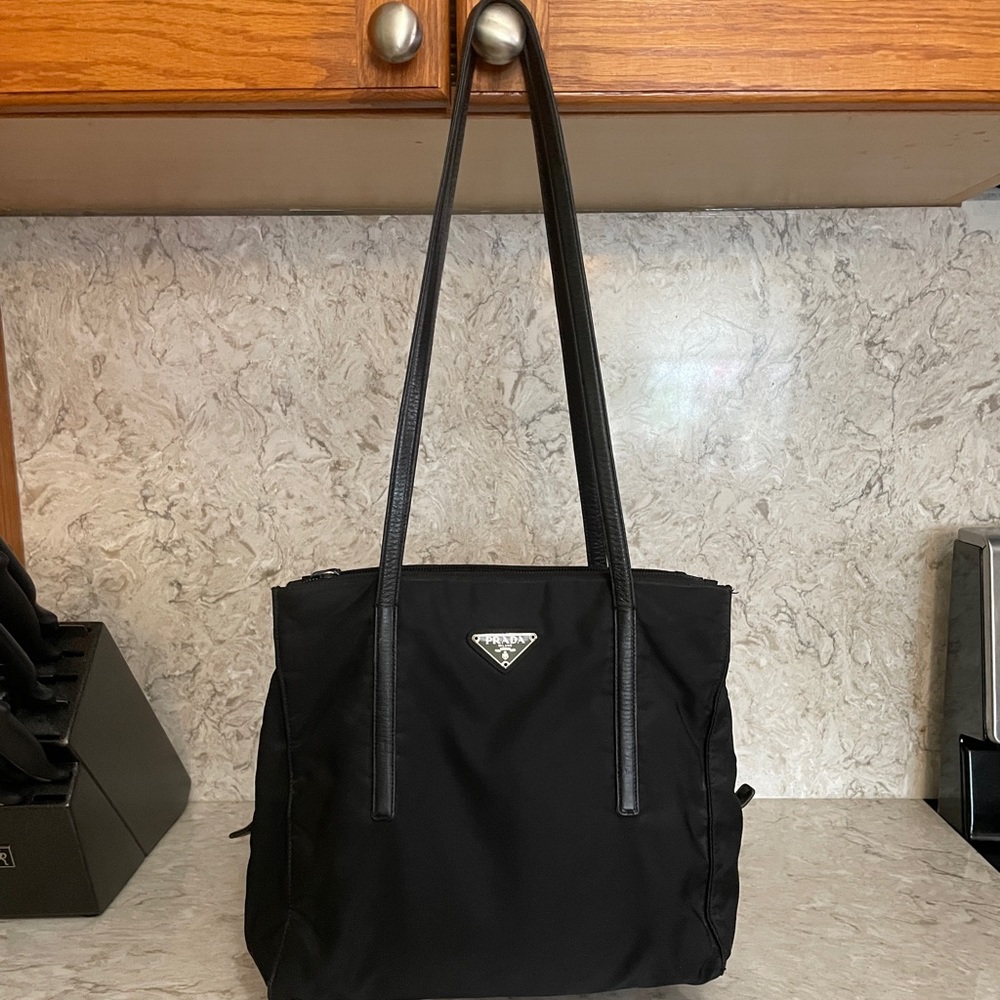 SOLD Prada Multi Pocket Tessuto Nylon Shoulder Bag - Picture 1 of 12